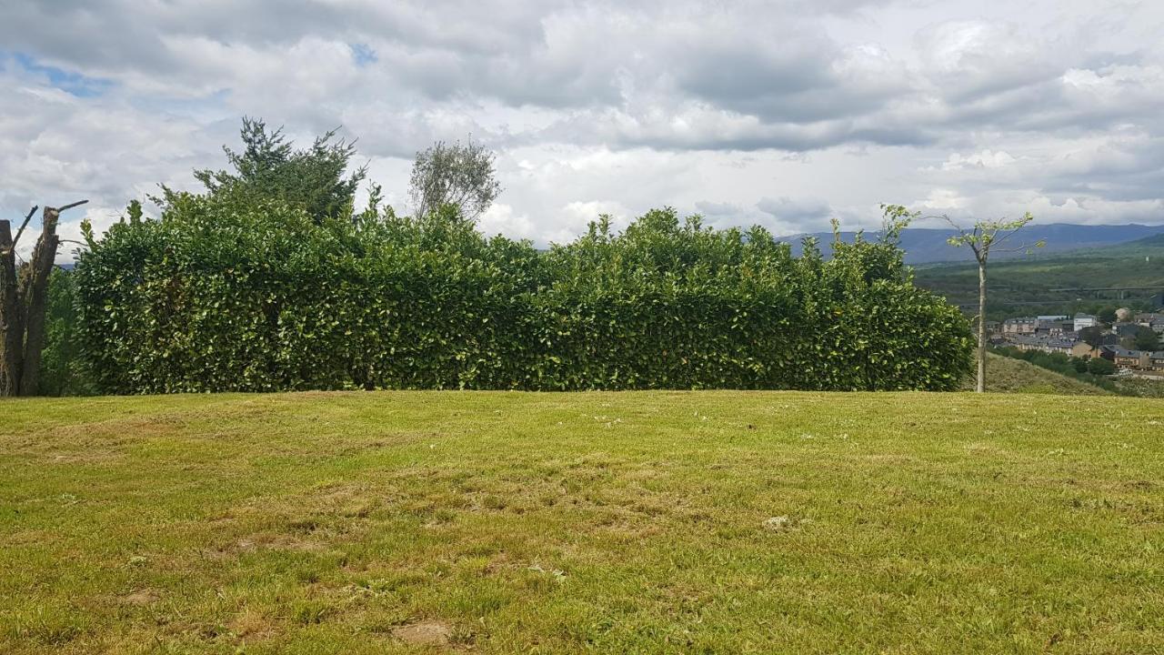 La Artesonada Casa Con Finca Villa Puebla de Sanabria Eksteriør bilde